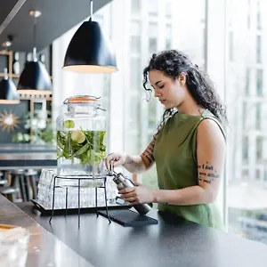 Отель Citizenm Tower Of, Лондон