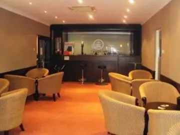 Newham Hotel Λονδίνο 2*,